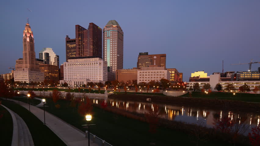 Day to night timelapse of Columbus, Ohio skyline 4K