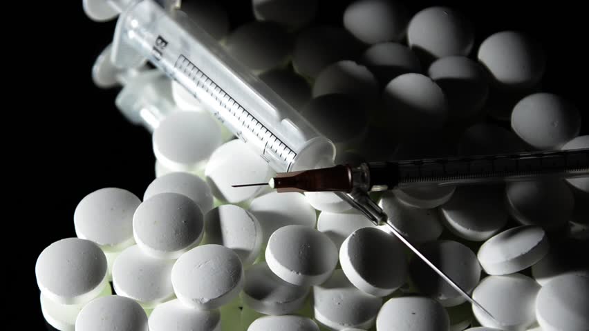 medical drug pill tablet syringe