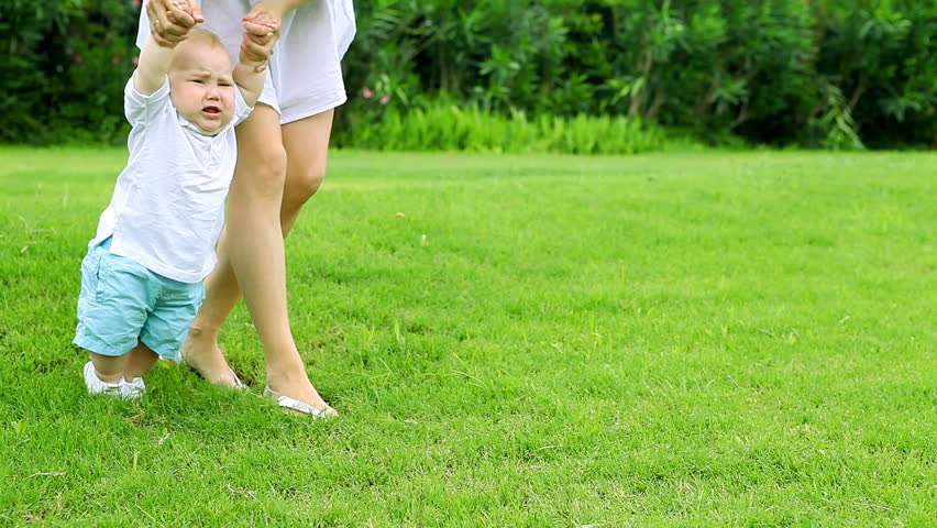 First steps of the child