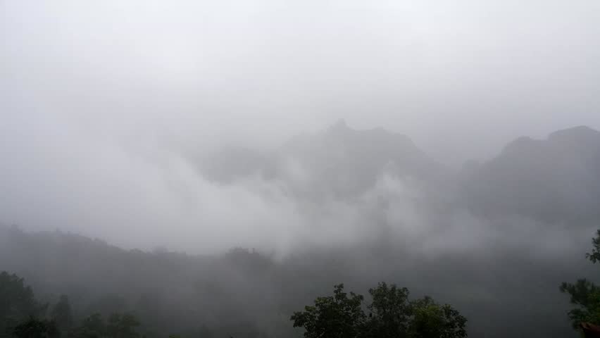 Timelapse of Mist and Clouds 스톡 동영상 비디오(100% 로열티 프리) 33365458 | Shutterstock