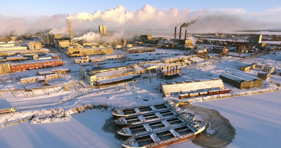 Экономика карелии. Segezha Pulp and paper Mill. Республика Карелия промышленность. Республика Карелия экономика. Сегежа зима комбинат.