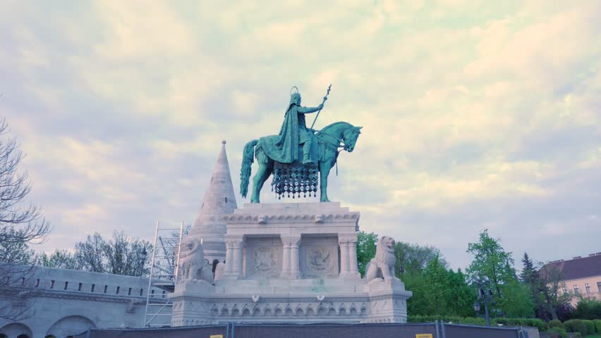Statue of St Stephen, Budapest