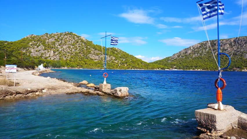 Video from crystal clear seascape of Lake Vouliagmeni in Loutraki, Greece