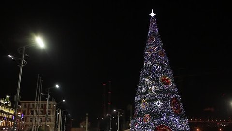 Vladivostok on the eve of the New Year 2018. The central square of the city of Vladivostok with a Christmas tree dressed up. VLADIVOSTOK. DECEMBER. 2018