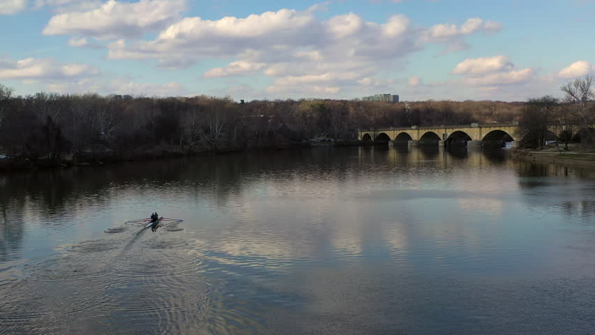 Aerial view of the Schuykill River in Philadelphia, Pennsylvania.
