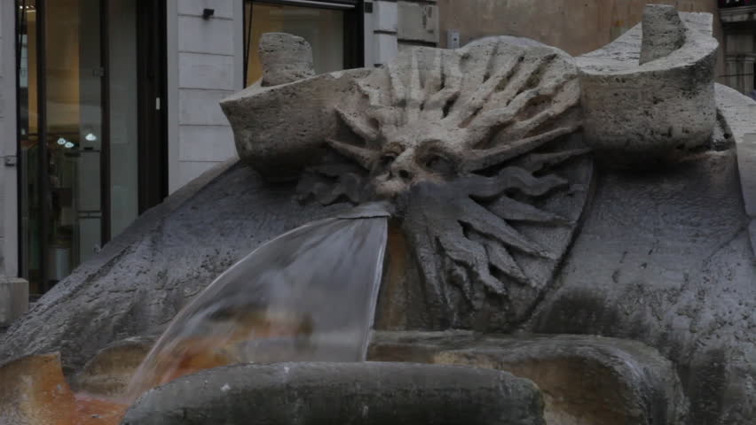 Sun sculpture on the Fontana della Barcaccia