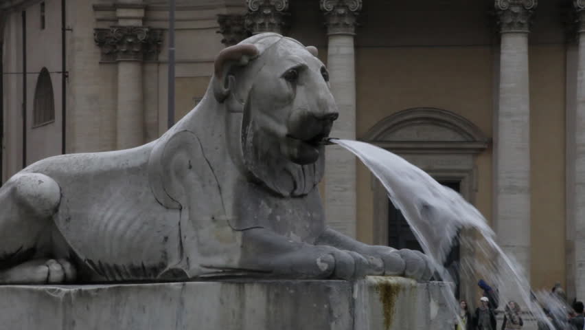 Footage of the lion fountain near Piazza del Popolo