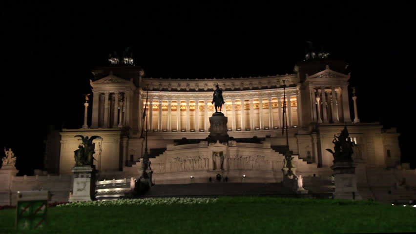 Victor Emmanuel II monument at night