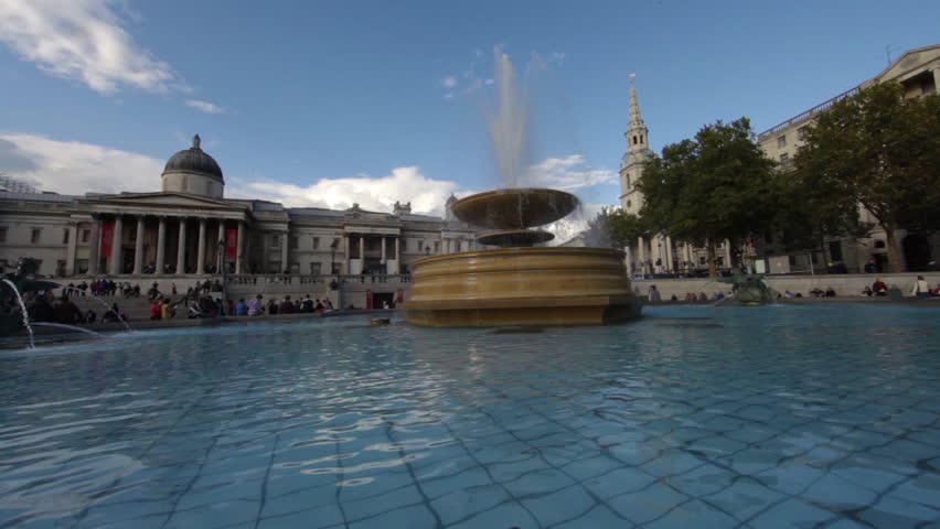 National Gallery stationary with a fountain