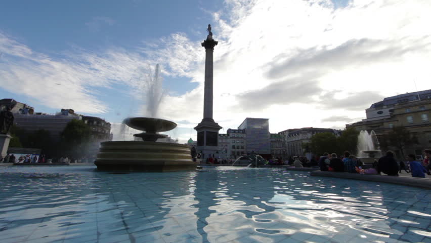 Trafalgar Square fountain stationary