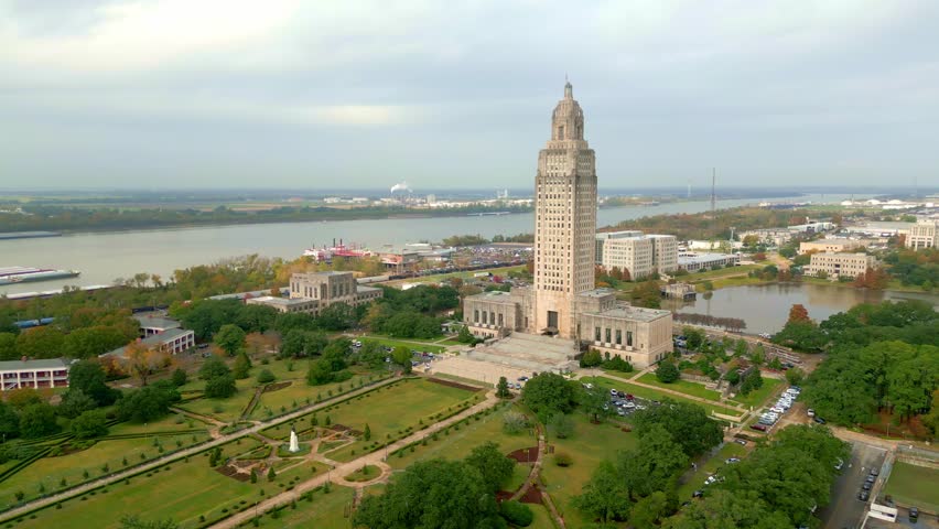 The Louisiana State Capitol Building in Baton Rouge Royalty-Free Stock Footage #3389547131