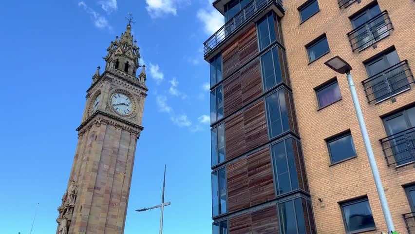 Monument tower in Belfast city center - Ireland travel photography
