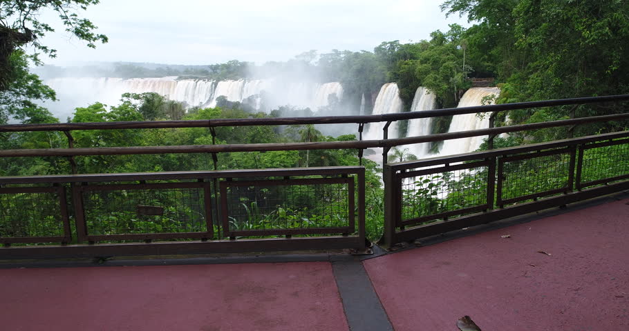 Drone departure from one of the balconies at Parque Nacional del Iguazú in Argentina, unveiling hidden falls belonging to the magnificent Iguazu Falls.