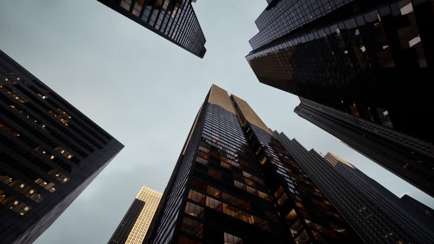 Below view on the skyscrappers in Chicago