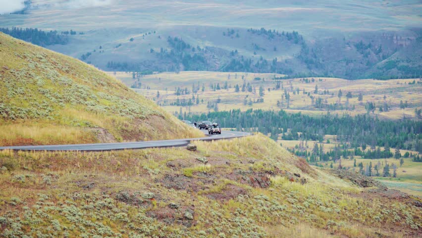 Loop Trail Road in Yellowstone National Park