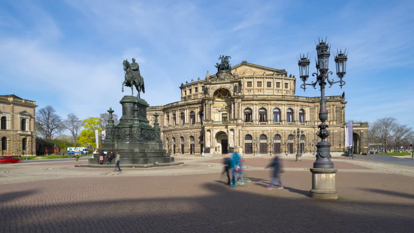 Timelapse of people on Theaterplatz with Semperoper in Dresden