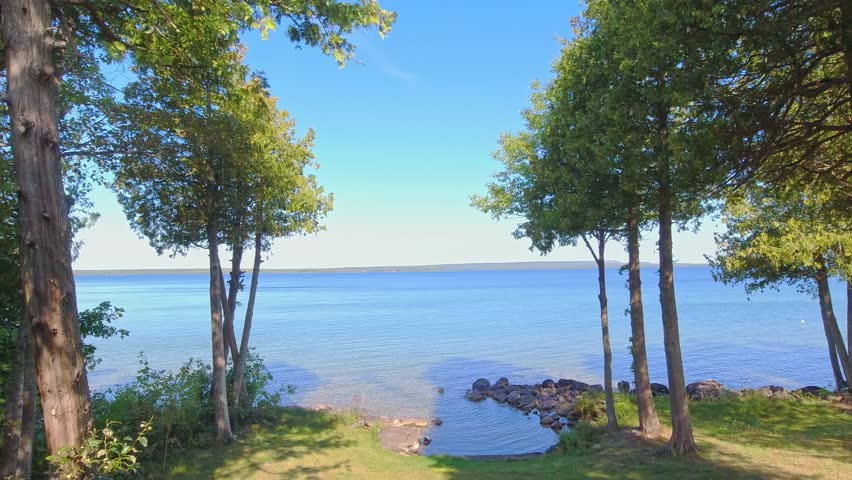 Magnificent little bay of Lake Manitou, the jewel of Manitoulin Island in Northern Ontario, Canada. Largest lake on the island, spanning kilometres of pristine waters and captivating landscapes.