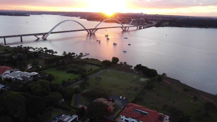 Juscelino Kubitschek Bridge on beautiful sunset, Lago Sul Brasília