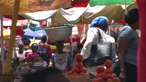 ACCRA,  GHANA - CIRCA JUNE 2017 : Scenery of MAKOLA MARKET.  This market is the largest market in Accra.