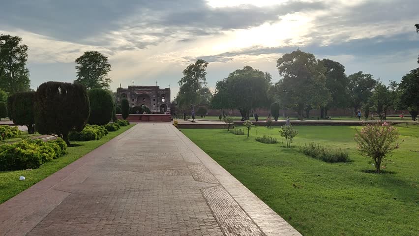Tomb Of Jhangir (King) Beautiful View 