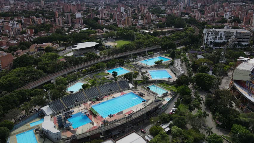 Medellin, Antioquia - Colombia.
february 2023

Area of the stadium in medellin where your able to see the sports complex of the city and the pool area
