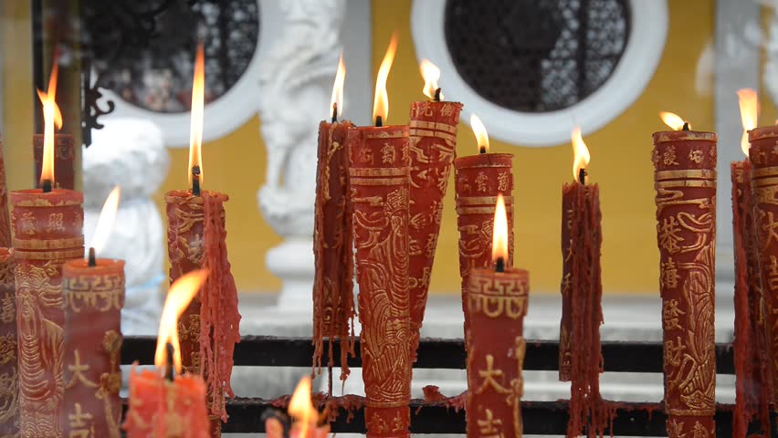 candles and incense in Xuedou Temple