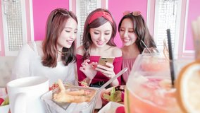beauty women selfie and dine in restaurant