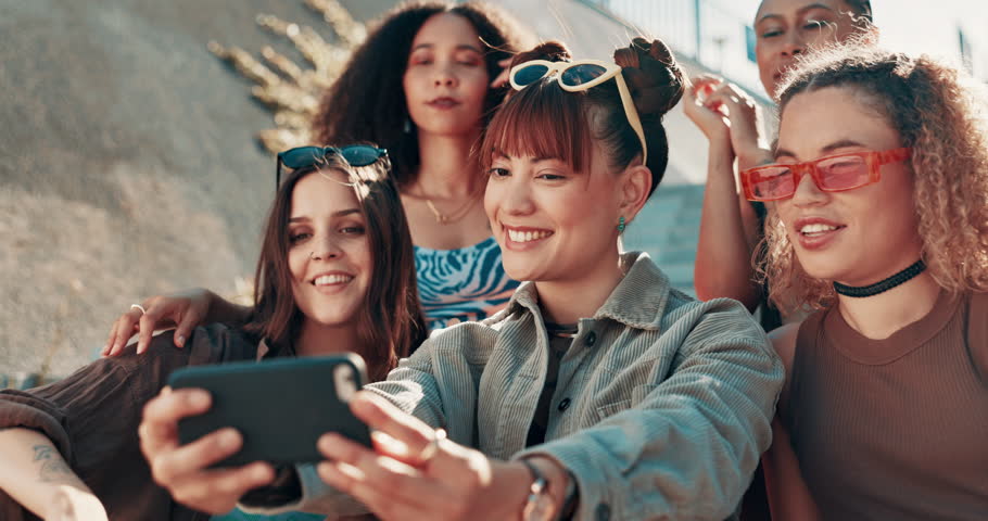 Selfie, happy or friends with fashion in city on holiday vacation with youth culture, streetwear or smile. Girls, trendy women or stylish urban clothing with social media, swag or diversity together Royalty-Free Stock Footage #3430795199