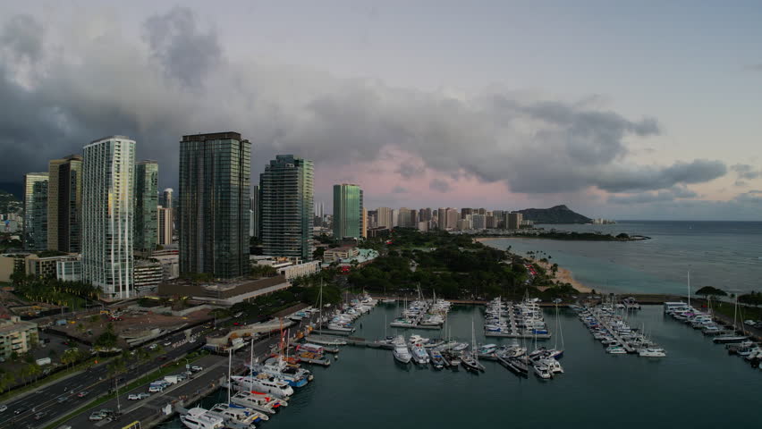 Urban Marina: Honolulu
