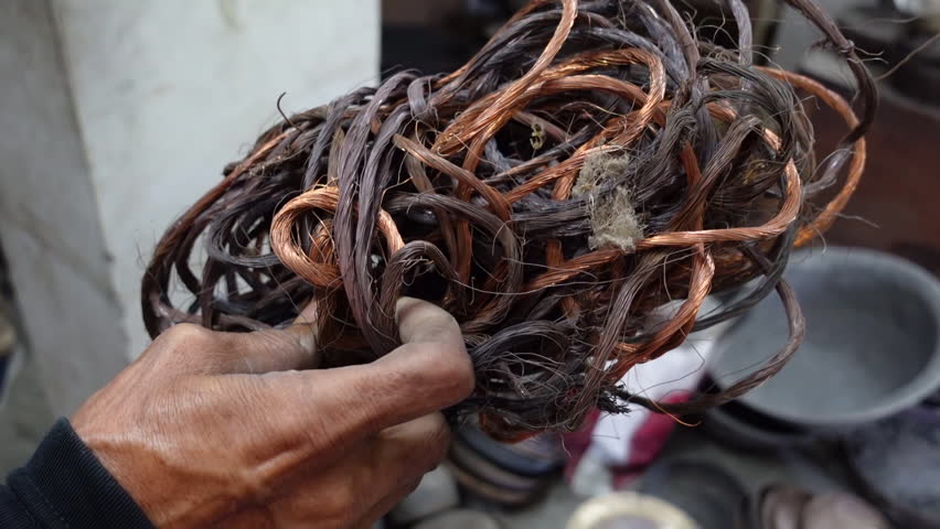 Copper wire and spare parts. Raw material for making copper and brass household goods in factories.