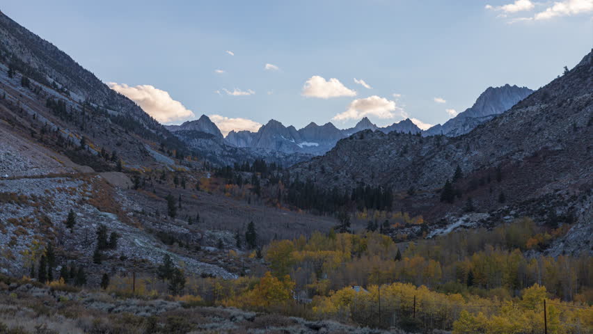 Mountain Landscape On A Sunset In Autumn In Aspendell, Inyo County, California. timelapse