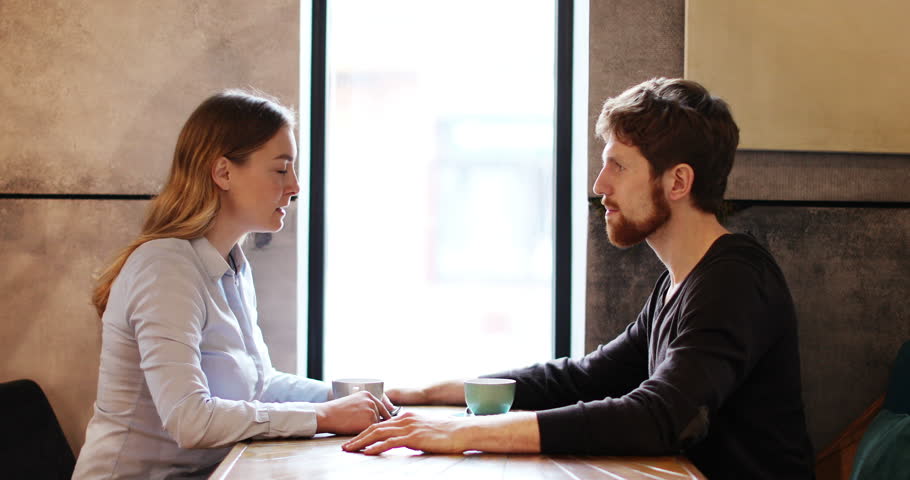 Woman slaps on the man face
