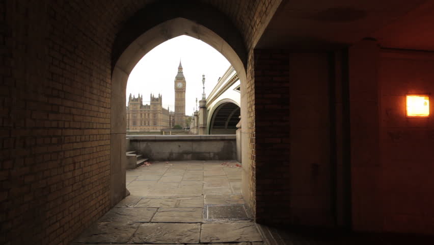 LONDON - OCTOBER 9: Viewing Big Ben from an archway