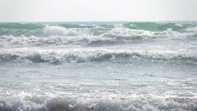 High quality video of ocean waves in real 1080p slow motion 250fps
