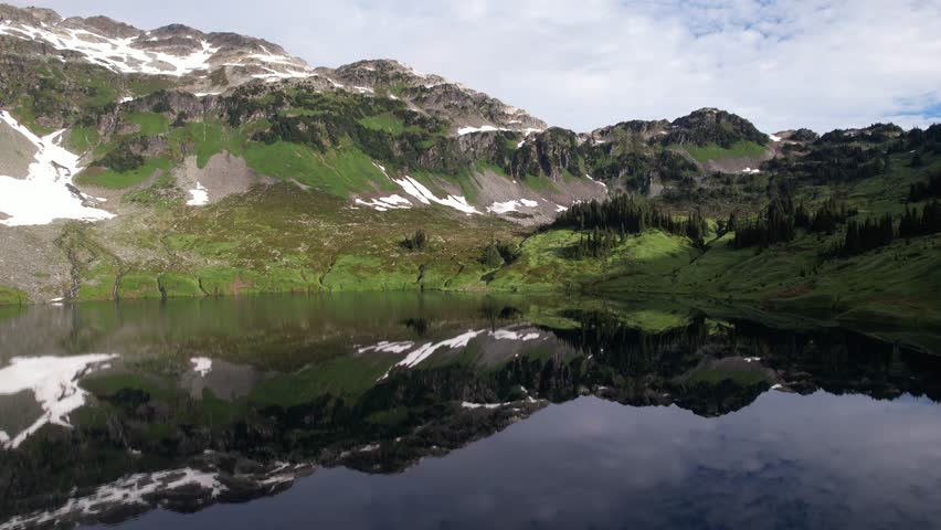 mountain alpine lakes reflection in canada