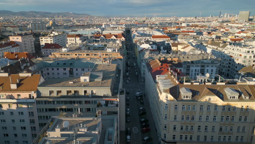 Vienna downtown aerial skyline aerial vienna austria city skyline drone fotoage in 4K.