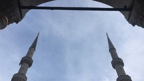 A video focused on the minarets of Vâlide-İ Cedid Camii, a Grand Mosque in Istanbul.