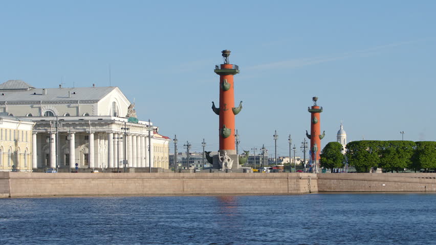 Old Stock Exchange building and Rostral columns on the Vasilievsky Island in the summer - St. Petersburg, Russia
