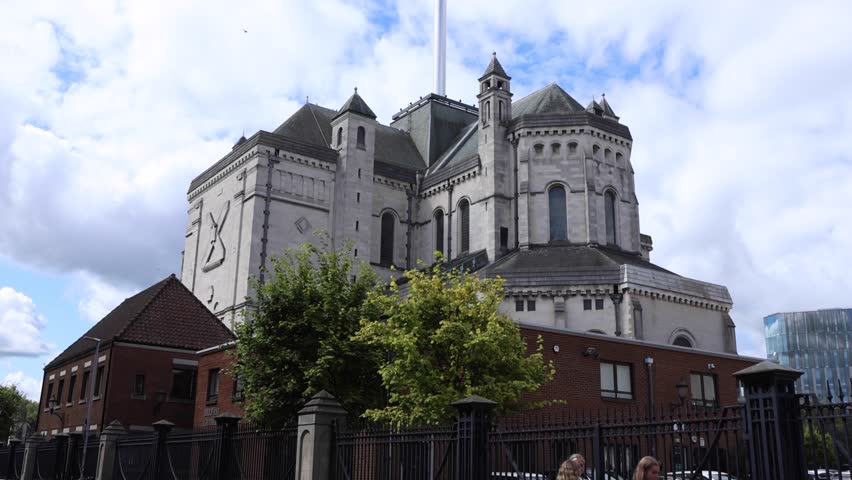 St Anne’s Cathedral, The Spire Of Hope, Cathedral Quarter, Cathedral consecrated in 1904, with a facade dedicated to the war and Irish masses. Belfast, Northern Ireland,UK