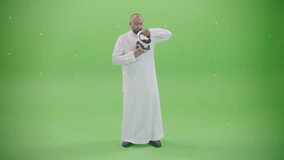 arab saudi man virtual reality headsets - Powered by Shutterstock - Get 15% off with code: PIKWIZARD15