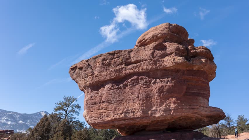 Timelapse Garden of the Gods Balancing Rock Colorado Springs