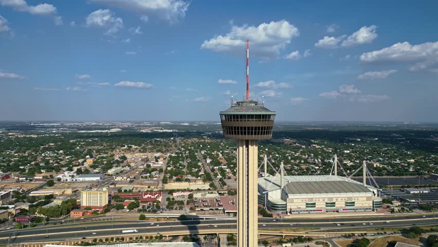 Flying away from iconic Tower of the Americas - Observation tower San Antonio