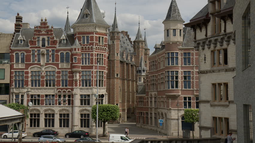 Historic Structures Adjacent to Vleeshuis (Butcher