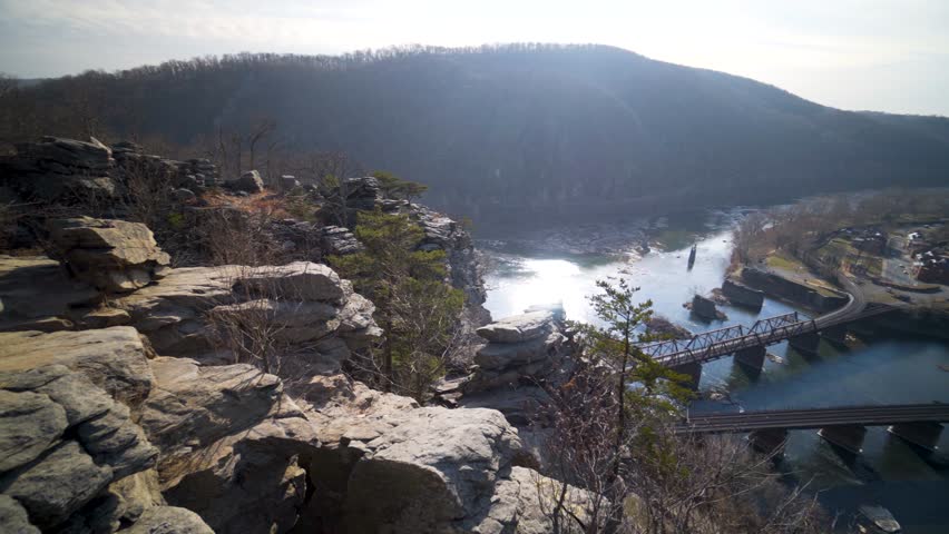 Panning to the right view of Harpers Ferry National Park and the confluence of the Potomac and Shenandoah Rivers from Maryland Heights.