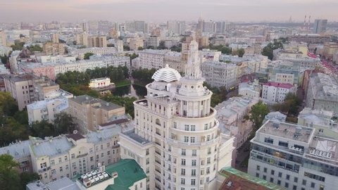 Patriarch House at Malaya Bronnaya and Ermolaevsky