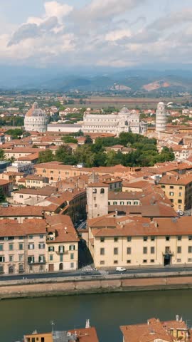 Cityscape of Pisa and its attractions. Vertical video