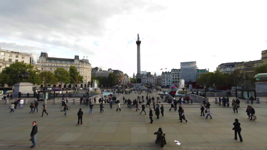 LONDON - OCTOBER 7, 2011: Trafalgar Square stationary panorama