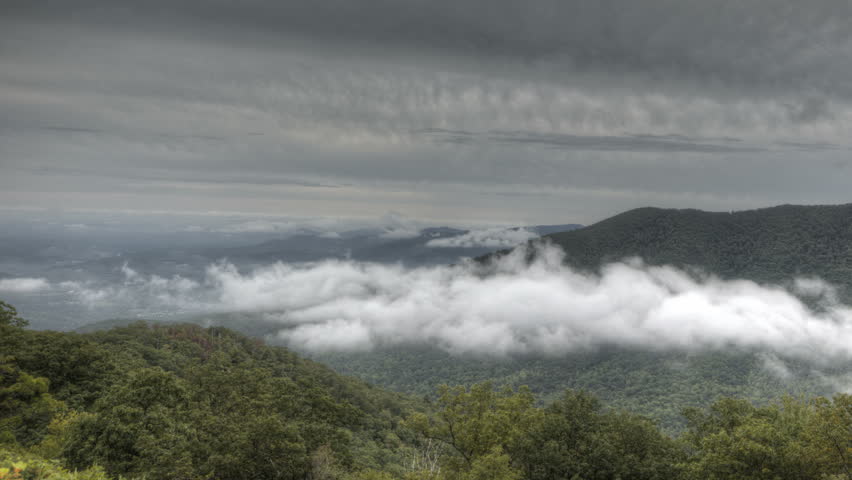 Time lapse Blue Ridge Parkway Valley in Clouds
