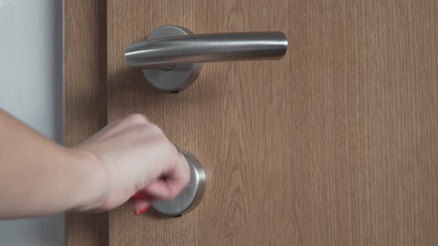 door hand lock