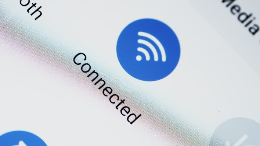 Toggling the wifi icon on a smartphone display 
